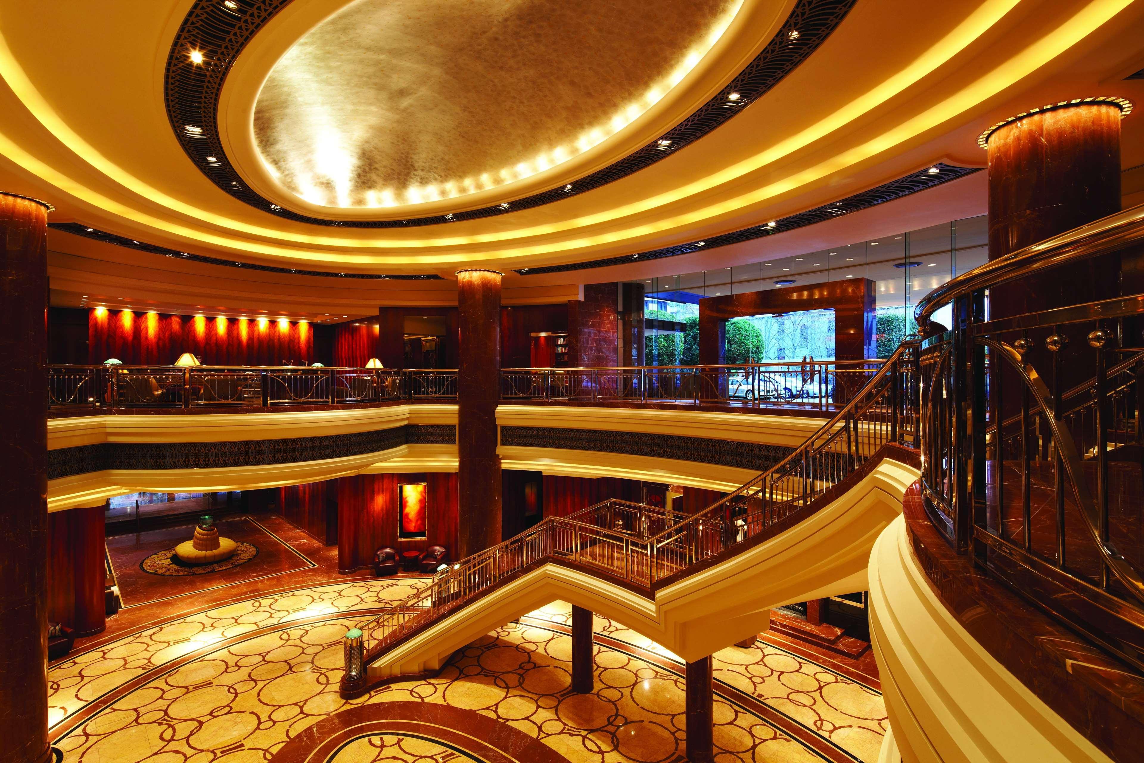 بارك حياة ملبورن المظهر الخارجي الصورة The lobby of the Conrad Dubai