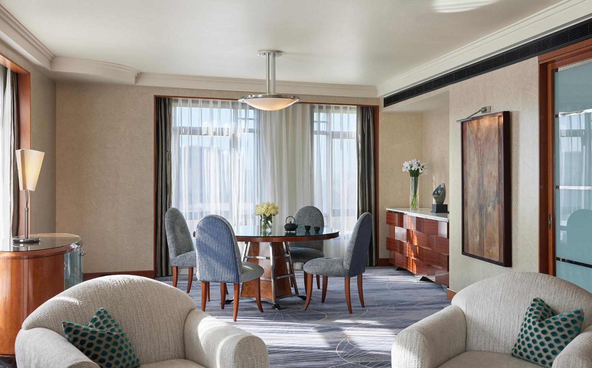 بارك حياة ملبورن المظهر الخارجي الصورة A suite at the Mandarin Oriental, London