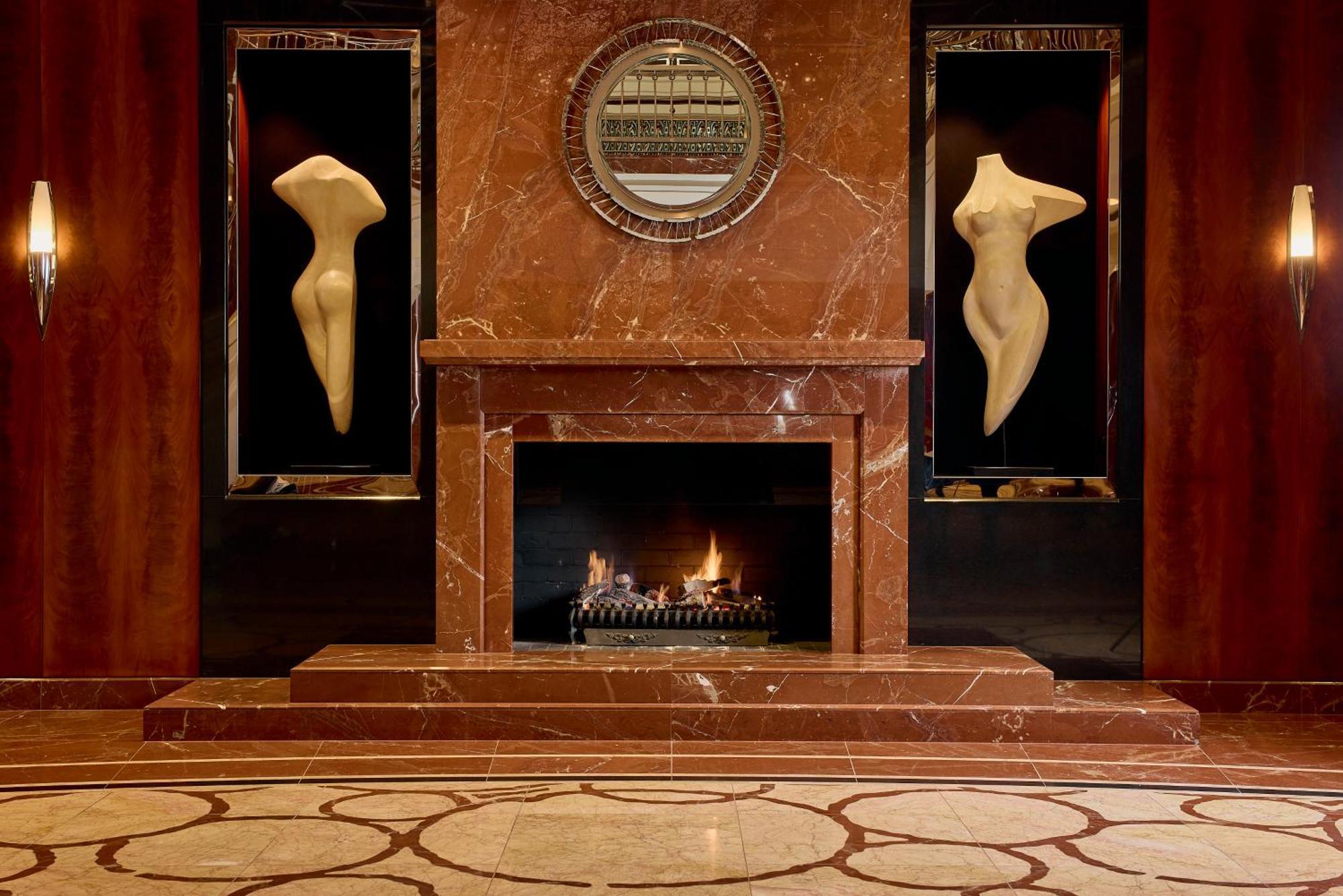 بارك حياة ملبورن المظهر الخارجي الصورة Fireplace at the Four Seasons Hotel, London